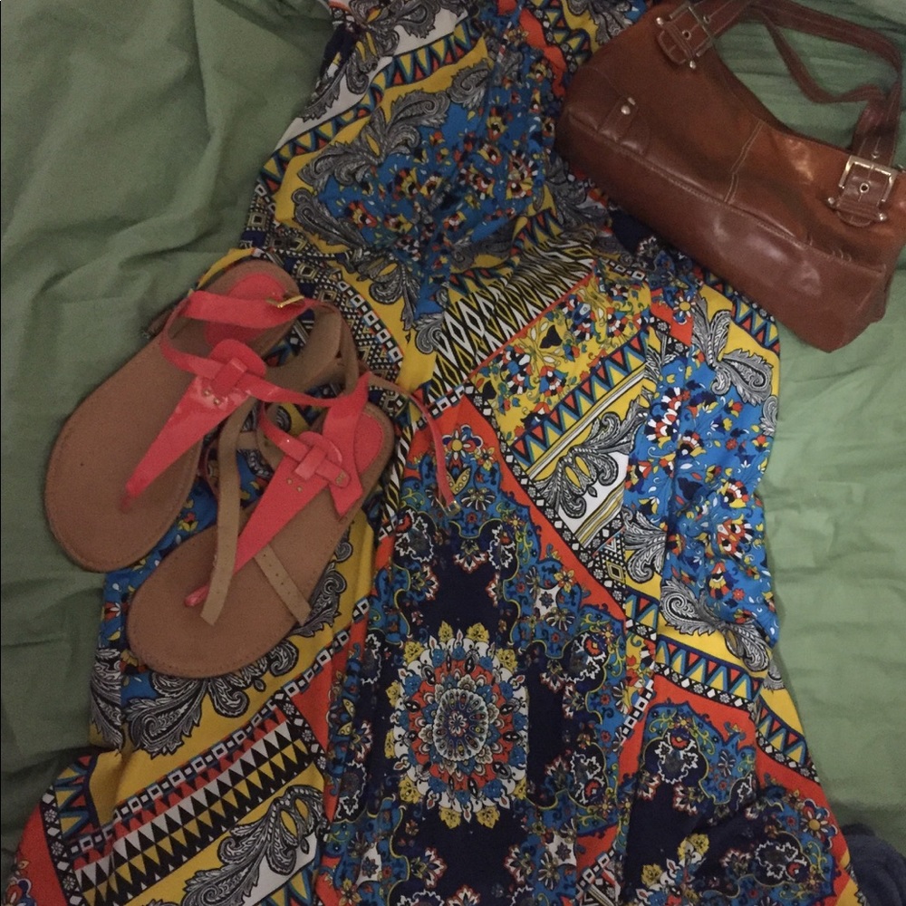 👗🛍Beautiful print maxi dress🌞🕶